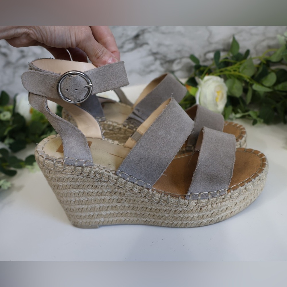 DOLCE VITA Shae Espadrille Wedgea Size 8